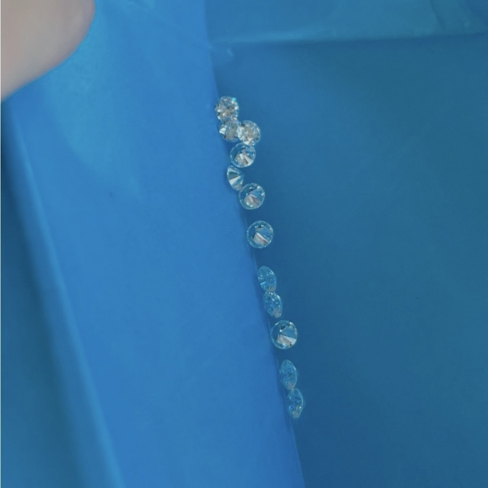 Loose lab diamonds 2.03 carats F color Vvs2 clarity ideal cuts. Parcel of 12